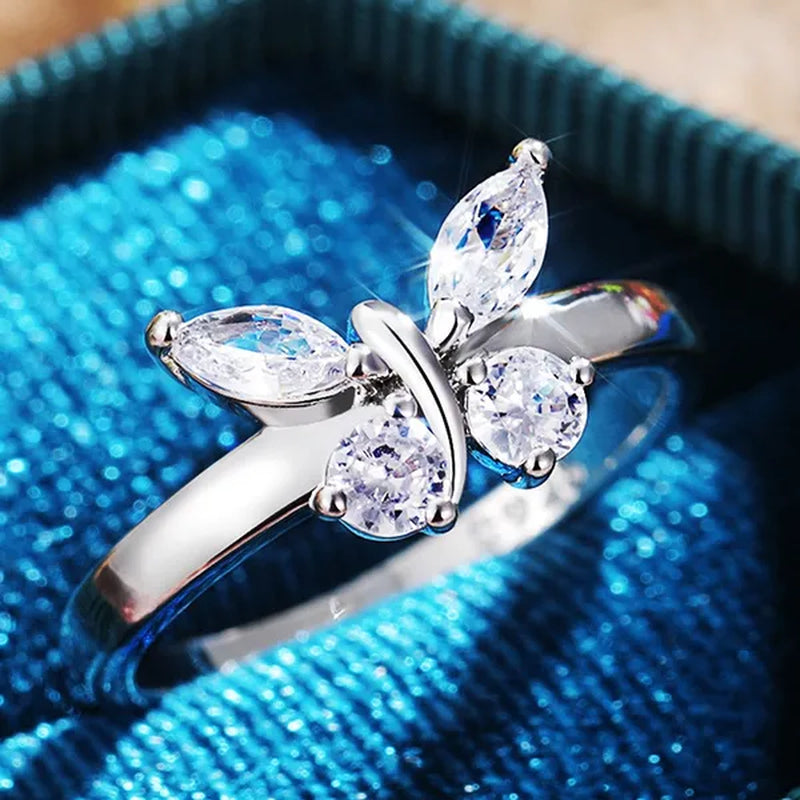 "If you are in full bloom, the butterfly will come" luxury silver crystal butterfly ring cubic zirconia exquisite bridal wedding party ring fashion jewelry (size: 5-11)