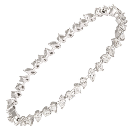 https://a.1stdibscdn.com/multi-shape-diamond-bracelet-for-sale/1121189/j_168335721662743194758/16833572_datamatics.jpg